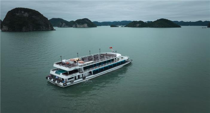 Tour Hạ Long - Biển Nhớ 4 tiếng trên du thuyền V-Dream Cruises